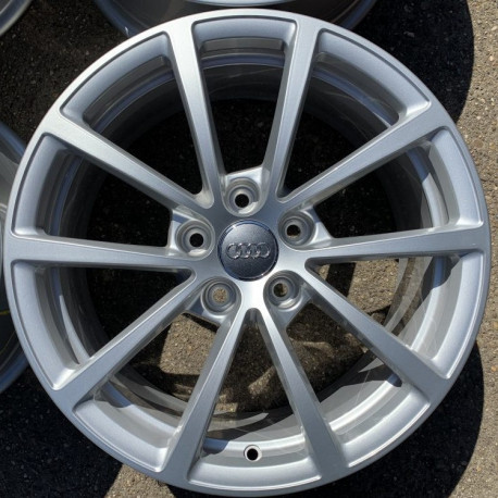 AUDI A6 7.5x17 5x112 ET36 66.6 SILVER