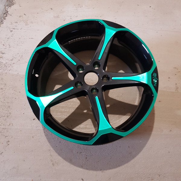 5x112 R18 8.0J ET30 73