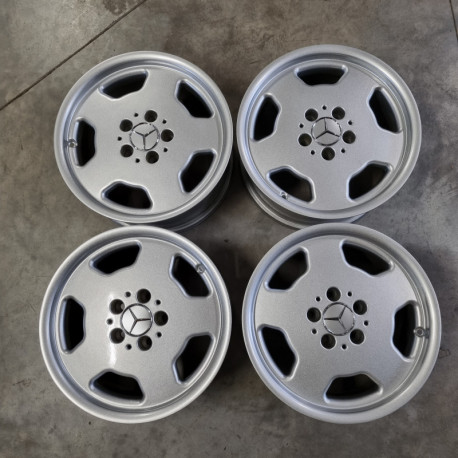 5x112 R16 8.0J ET35 72.5