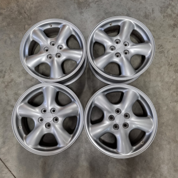 5x100 R16 6.5J ET48 56 Subaru Original
