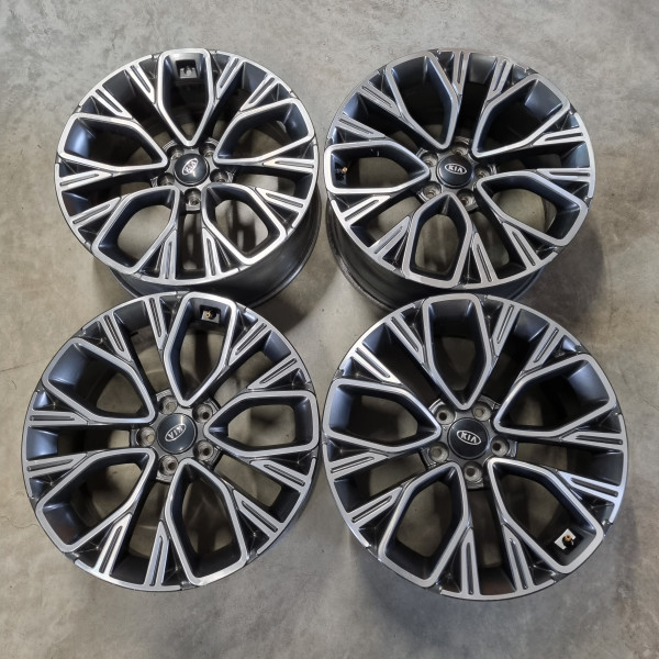 5x114.3 R19 8J-8.5J ET46.5-ET34 67.1 / REZM do 15.04. 258150 Sorento 2015