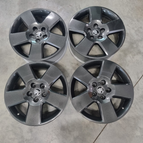 5x112 R17 7.0J ET37 57.1