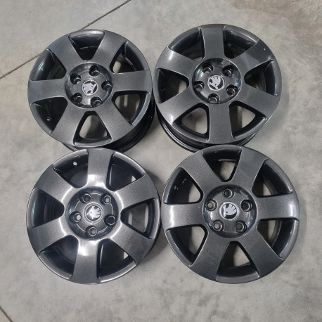 5x112 R15 6.0J ET47 57.1