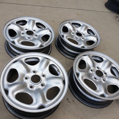 5x114.3 R15 Toyota