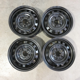 5x114.3 R15 Mazda