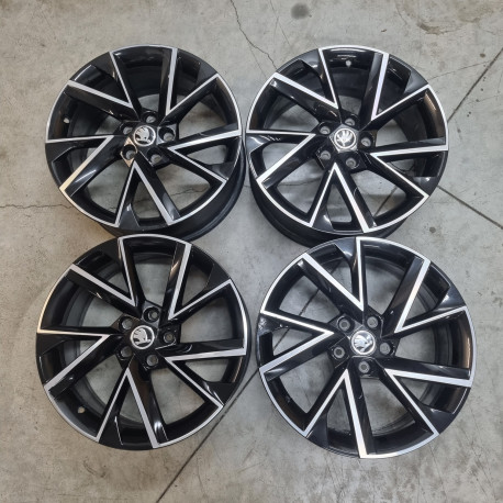 5x112 R18 7.5J ET51 57.1 / M-REZERVOVANÉ 28.9. 475 373 + TORQUE celkom 1000€