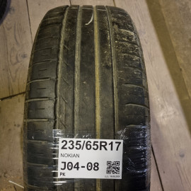 235/65R17 NOKIAN