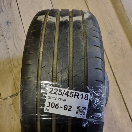 225/45R18 GOODYEAR