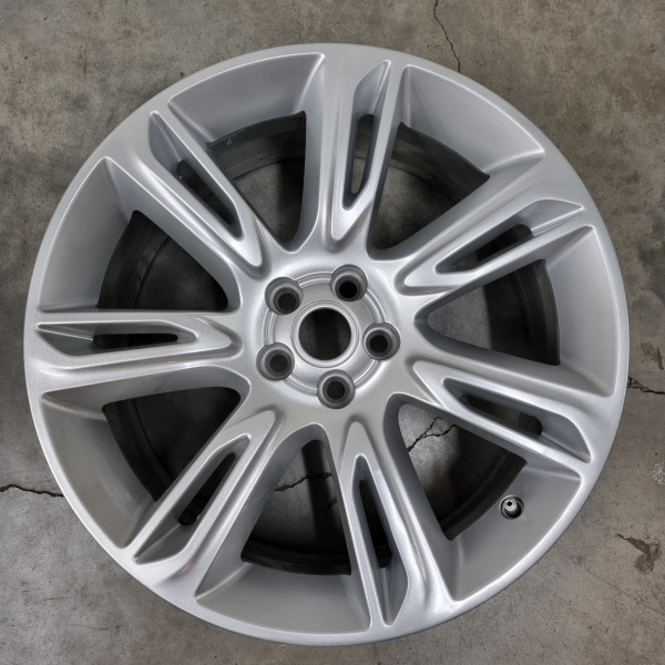 5x108 R20 8.5J ET20 63 j8a2-1007-da