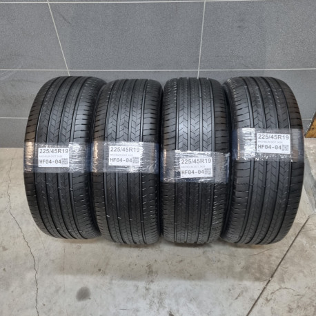 225/45R19 MICHELIN DOT 3424