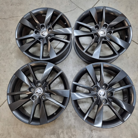 5x112 R17 7.0J ET49 57.1