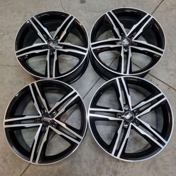 5x112 R19 8.0J ET42 66.6 BFP MAM A1