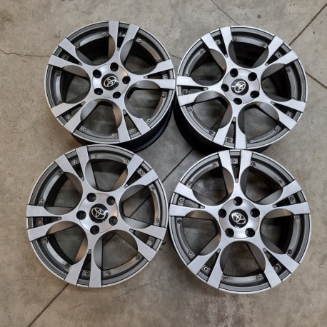 5x114.3 R17 7.5J ET40 74