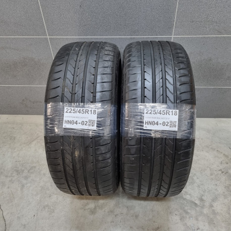 225/45R18 GOODYEAR RSC DOT3717