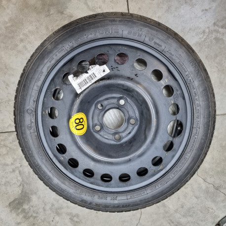 5x105 R16 4.0J ET49 57 125/70R16 MAXXIS
