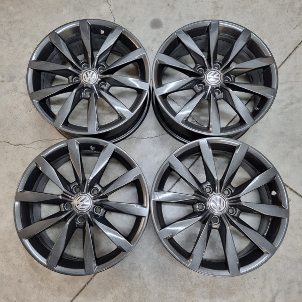 5x112 R17 7.0J ET49 57.1