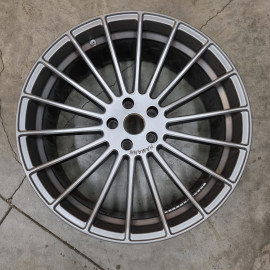 5x120 R22 10.5J ET40 82