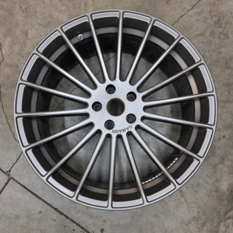 5x120 R22 10.5J ET40 82