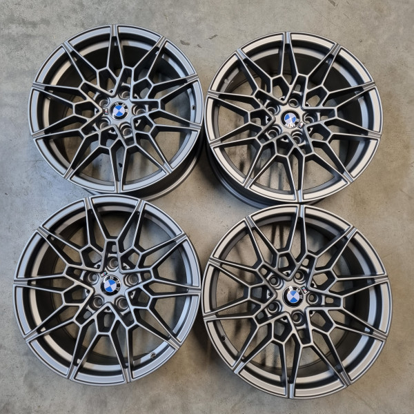 5x120 R18 8.0J ET30 72.6 BG/ST SOLID / 336968