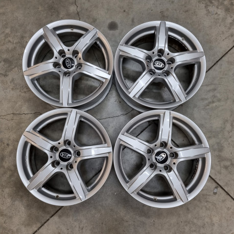 5x114.3 R16 6.5J ET31.5? 67