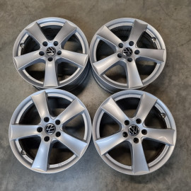 5x112 R17 7.0J ET40 57.1