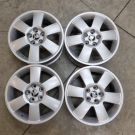 5x100 R15 6.0J ET43 57.1