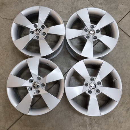 5x112 R17 7.0J ET49 57.1