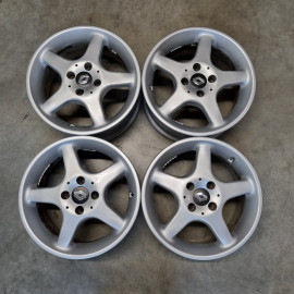 4x100 R15 7.0J ET35 63.4