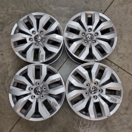 5x120 R17 8.0J ET49 65 DEMO