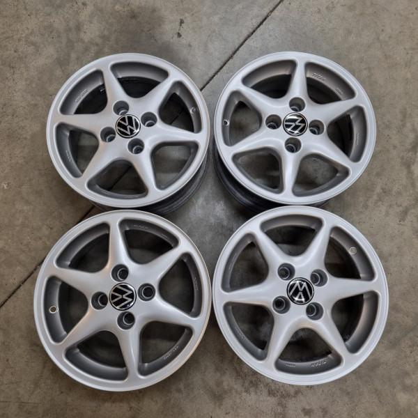 4x100 R14 6.0J ET37 70.1