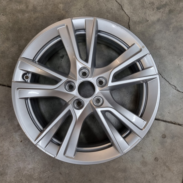 5x100 R16 6.0J ET45 57.1