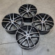 ANZIO SPLIT 8x18 5x114.3 ET35 70.1 SCHWARZ POLISHED
