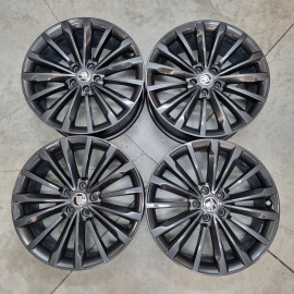 5x112 R19 8.0J ET44 57.1