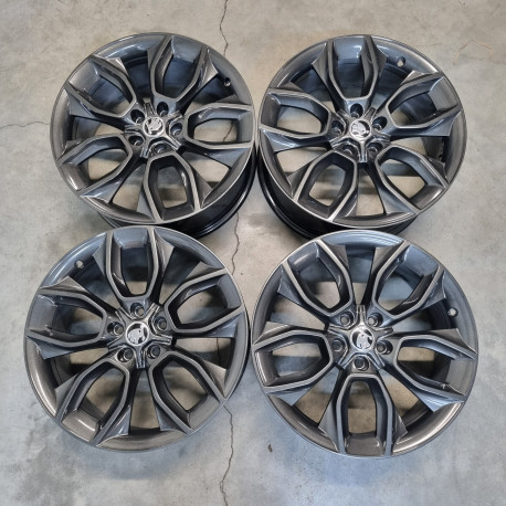 5x112 R19 8.0J ET45 57.1