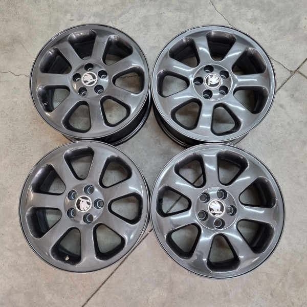5x100 R16 6.5J ET42 57.1