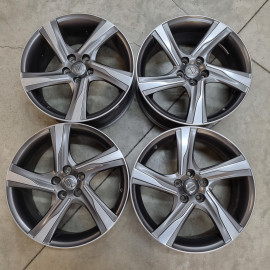 5x108 R18 8.0J ET55 63.5