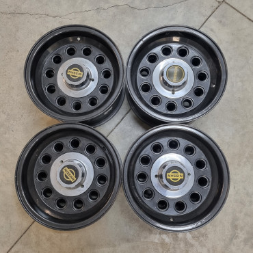 6x139.7 R15 8.0J ET? 110
