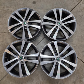 5x112 R17 7.0J ET54 57.1