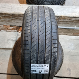 205/55R17 MICHELIN DOT0422