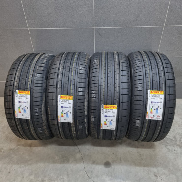 285/40R21 Pirelli P Zero PZ4 AO1 XL 109Y