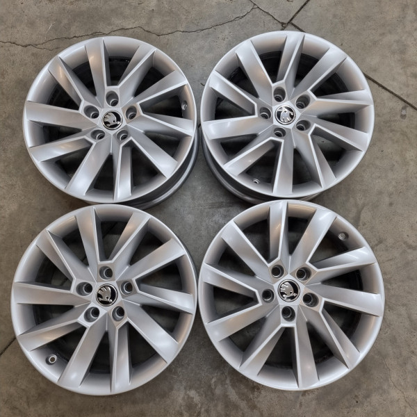 5x112 R17 7.0J ET40 57.1