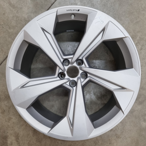 5x112 R22 10.0J ET26 66.5 4m0601025