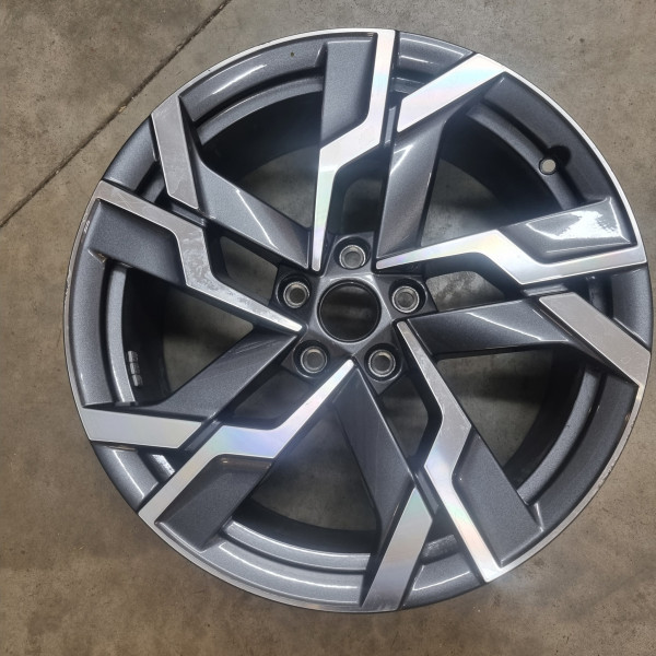 5x112 R19 8.0J ET45 57.1
