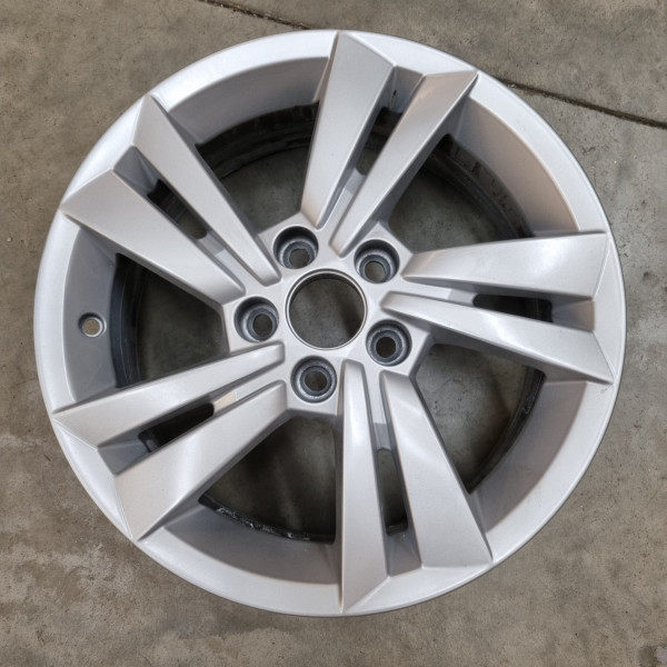 5x100 R15 6.0J ET38 57.1