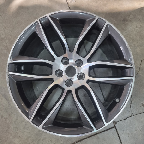 5x108 R20 10.5J ET38 64