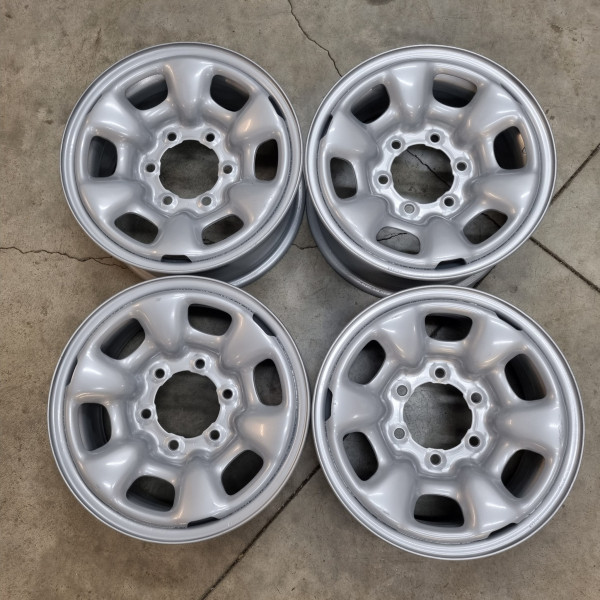 6x139.7 R15 7.0J 106