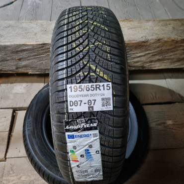 195/65R15 GOODYEAR DOT1124