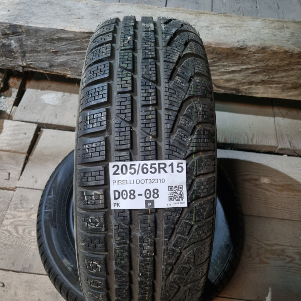 205/65R15 PIRELLI DOT32310