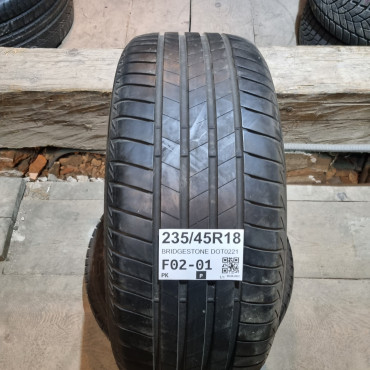 235/45R18 BRIDGESTONE DOT0221
