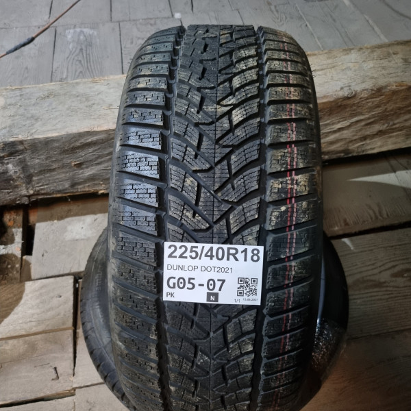 225/40R18 DUNLOP DOT2021